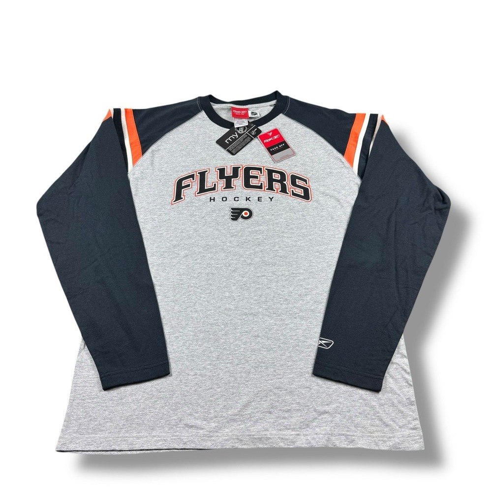 NWT Reebok NHL Face Off Collection Philadelphia Flyers Gray L/S T-Shirt Mens M